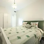 Le Finestre Sul Borgo 2 Апартаменты