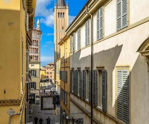 Le Finestre Sul Borgo 2 * Parma