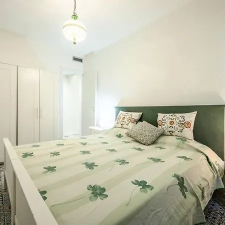 Le Finestre Sul Borgo 2 Apartament