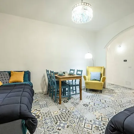 Lejlighed Le Finestre Sul Borgo 2 Parma