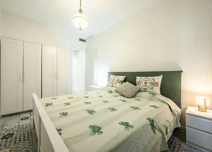 Le Finestre Sul Borgo 2 Apartament